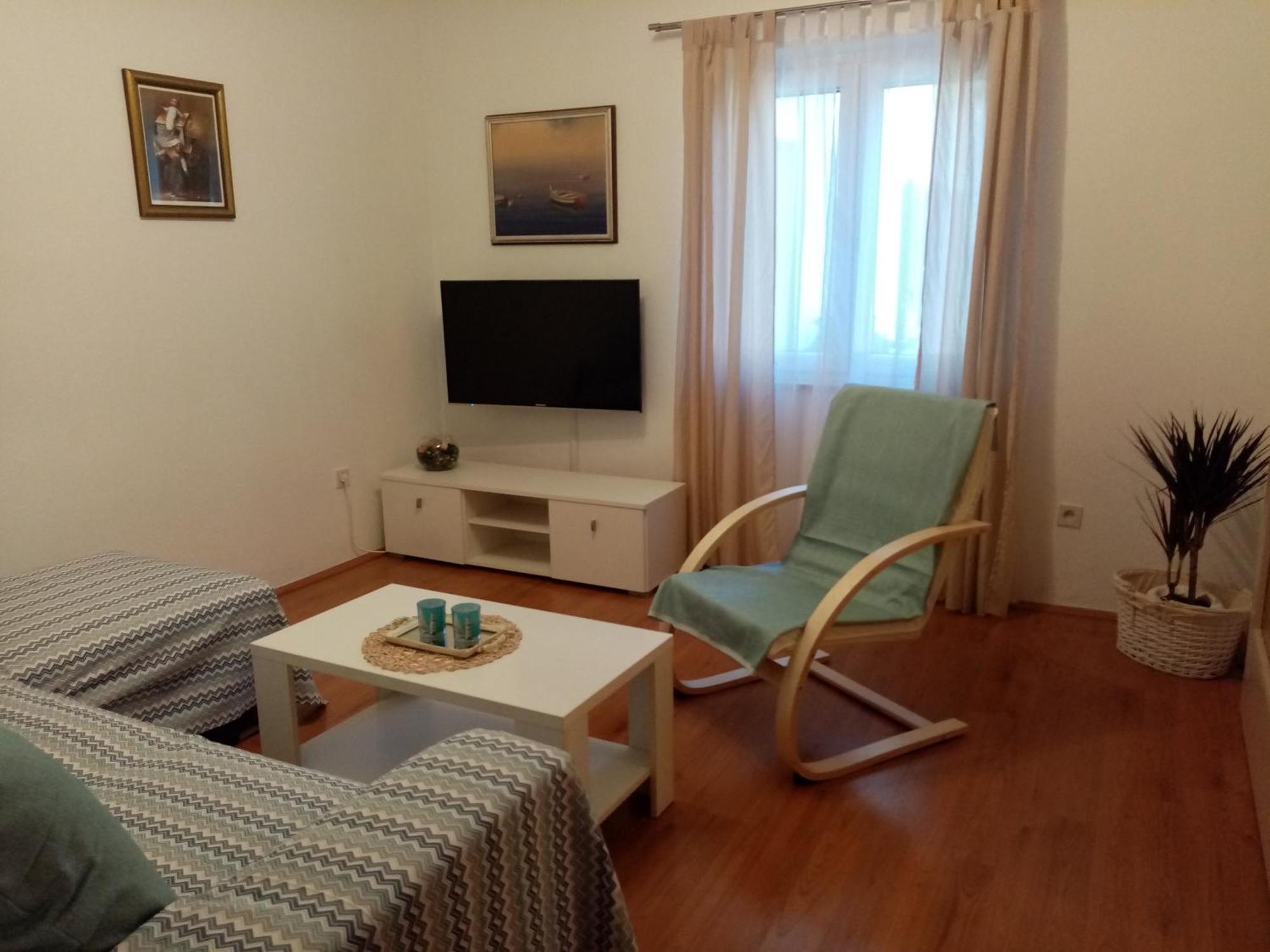Tihana-Ground Floor With Large Terrace ماكارسكا المظهر الخارجي الصورة