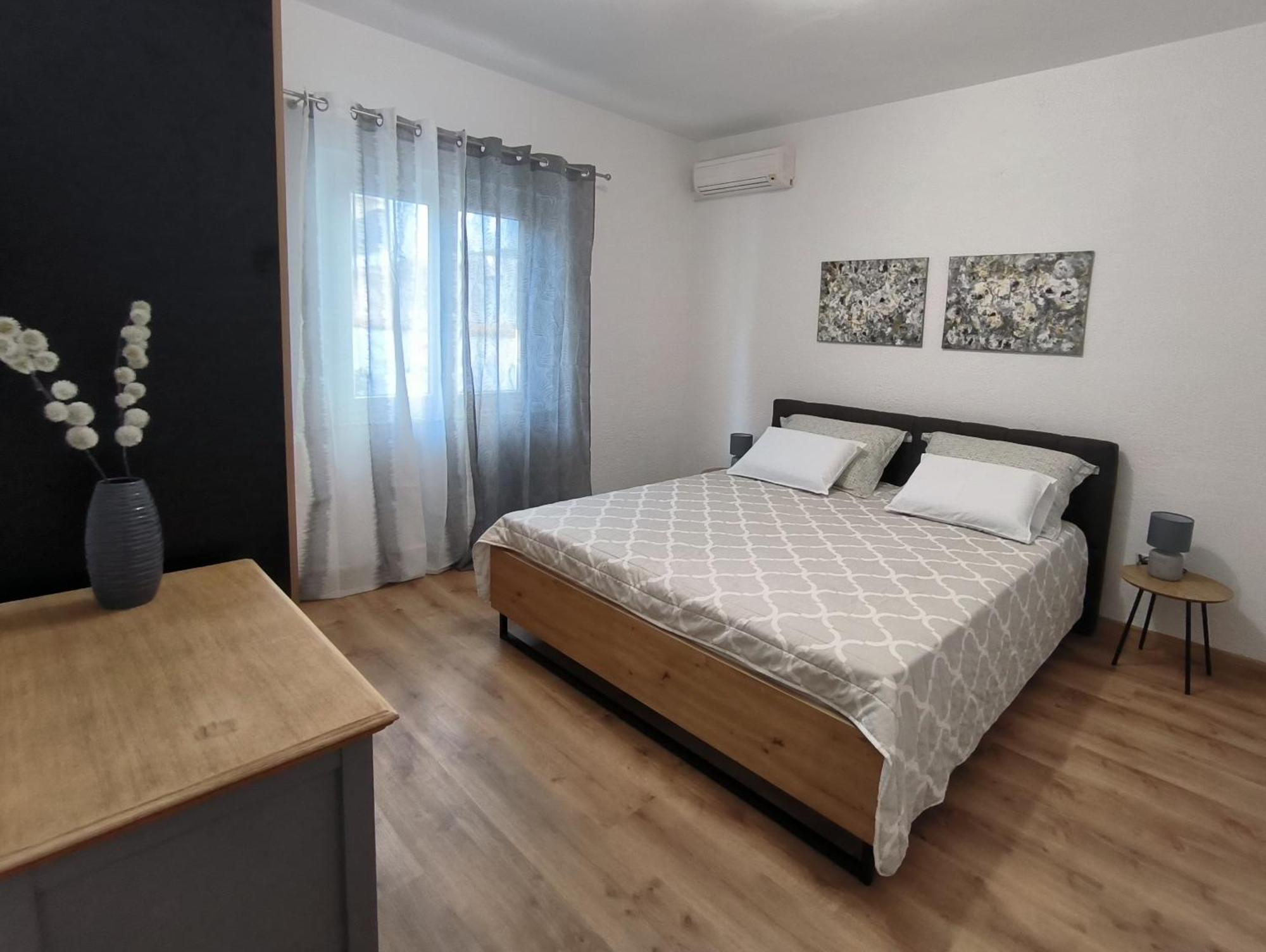Tihana-Ground Floor With Large Terrace ماكارسكا المظهر الخارجي الصورة